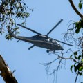 (Video) Kiša novčanica pada sa neba: Stanovnici jednog grada ostali u šoku zbog prizora, onda su otkrili istinu koja im je…