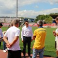 Gradonačelnik Niša obišao besplatnu školu atletike na Čairu