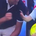On je "najgori navijač" u istoriji Grend slema: Uništio snove malom dečaku, potez ovog tenisera obilazi svet!