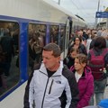 "Auuu! Evo 150, 180, stvarno ide 200 km/h!" Provozali smo se novom linijom voza od Subotice do Beograda i evo šta kažu…