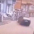 Uznemirujući video! Kolima se zaleteo na muškarca: Pogledajte stravičan pokušaj ubistva u Rožajama