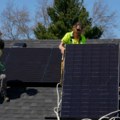 Da li će solarni crepovi zameniti panele? Krov koji proizvodi struju - skupa tehnologija ili energetska budućnost