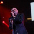 Počeo koncert Baje Malog Knindže: Nastup započeo pesmom "Pevaj Srbijo", a 15.000 ljudi pevali s njim uglas