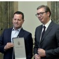 Predsednik Vučić uručio Grenelu Orden srpske zastave prvog stepena