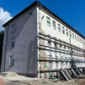 Izgled škole vredan: Konačno obnova jedne od najstarijih zgrada u Boru, na uređenje čekali četiri decenije