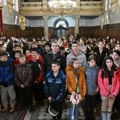 Dobrodošli su svakog trenutka: Sa malim gostima sa Kosova i Metohije u Novom Sadu obeležen jubilej projekta „Svim srcem za…