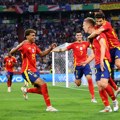 Yamal i Olmo odveli Španiju u finale Eura