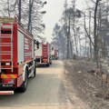 Više požara pogodilo opštinu Topola – građani i službe zajednički gasili vatru