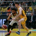 Loš početak i još gori kraj nisu koštali Partizan, piše se pobeda u Splitu