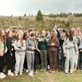 Pavkov na Kopaoniku: Udruženi s mladima sadili smo smrče, čistili područje i hranili jelene