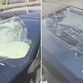 "Razbijeni su čekićem, vide se tragovi": Oglasio se vlasnik jednog od demoliranih automobila u Novom Sadu