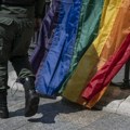 Riši Sunak se izvinio zbog diskriminacije LGBTQ+ osoba u vojsci