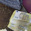 Preko 40.000 evra oduzeto bračnom paru na prelazu Preševo FOTO