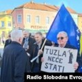 Penzioneri na protestu u Tuzli zatražili povećanje penzija