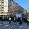 Studenti i građani širom Srbije odali poštu poginulima na Železničkoj stanici