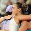 Kraj Igine dominacije: Sabalenka pobedila Švjontek i plasirala se u finale Rolan Garosa