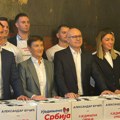 Da li je lista SNS-a regularna: Broj potpisa na granici nemogućeg, naziv liste potencijalno nezakonit, kažu sagovornici Mašine…