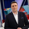 Prvo oglašavanje Slobodana Šarenca. Nakon što je postao novi voditelj "Potere" pojavio se snimak na mrežama, tu je i Jovan…
