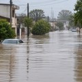 Dramatične poplave u Argentini: Više od 2.000 ljudi evakuisano, voda potopila čitava naselja