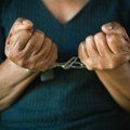 Uhapšena starija žena iz Leskovca zbog droge: Sve čuvala u garaži