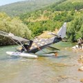 Berane, srušio se mali sportski avion u Lim - posada nepovređena