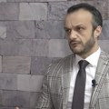 Мировић за Бету: Вучић води дипломатију дилетантски и неуставно