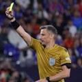 Slovenac Slavko Vinčić sudi polufinale Evra između Španije i Francuske