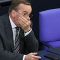 Pistorijus: Na svim članicama NATO-a je da zatvore praznine u svojoj odbrani