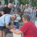 Ispred Doma Vojske u Nišu počelo potpisivanje peticije za raspisivanje vanrednih izbora