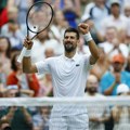 Srpski derbi pripao Đokoviću - Novak preko Kecmanovića do osmine finala Vimbldona