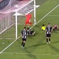 Partizanov golman od junaka do tragičara: Pogledajte veliki kiks Miloševića za gol AEK-a u produžetku