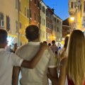 Milan Kalinić sa decom na odmoru: Prvo letovanje bez Sandre - Ćerka podelila fotografiju: Sin ga grli, ona mu ne pušta ruku…