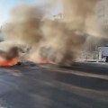 Haos u Francuskoj: Blokiran saobraćaj, sukobi demonstranata i policije, bačene dimne bombe /video/