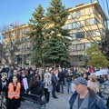 Mladi s juga: Lokalni ćaci nisu sposobni da samostalno donesu bilo kakvu odluku