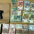Brza akcija policije u Aranđelovcu: Uhapšen osumnjičeni za pljačku menjačnice, pronađeno preko 15.000 evra
