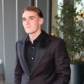 Ovo je sin Viki Miljković Na proslavu punoletstva stigao u Poršeu: "Ništa posebno nije želeo"