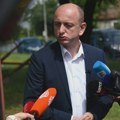 Knežević o Spajiću: Na svaki pomen Vučića da ustane i tri puta se prekrsti