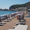 Zabrana kupanja na plaži u Crnoj Gori: U vodi pronađen povećan broj opasnih bakterija, podignuta crvena zastavica