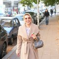 Jovana Jeremić na biralištu u krem kaputu: Slavi 36. rođendan, pa se javno obratila emotivnom porukom (foto)