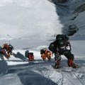 Dozvole za uspon na Mont Everest poskupele 36 odsto