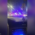 Teška nezgoda na: Auto-putu Stvaraju se gužve u ovom delu grada: Motorom se zakucao u auto, policija na terenu (video)