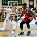 Košarkaši FMP-a promašili šut za pobedu, Zvezda nastavila seriju u Železniku