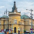 Студенти Ослобођеног СКЦ-а поводом гостовања Славољубава Веселиновића на ТВ Пинк: Каква медијска кућа – такав и в.д…