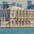 Raskošna Dolmabahče palata: Ona je centar mirovnih pregovora, tu su bili Ukrajinci i Rusi: U njoj je umro Ataturk, a u…
