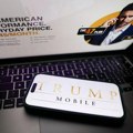 Tramp predstavio svoju liniju pametnih telefona: Jeftiniji je od Iphone-a, ali ima jednu manu