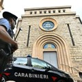 Uhapšena majka iz pakla u Italiji: Ugušila dvoje novorođenčadi i sakrila tela, sumnja se da je ubila i treće dete