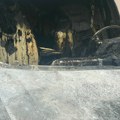 Haos u Rakovici: Buknuo luksuzni "BMW", snimak otkrio lice piromana!