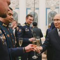 Bivši nemački kancelar Šreder prisustvovao proslavi Putinovog rođendana