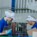 Skoro 270.000 preduzetnika poslovalo u Srbiji prošle godine: U kom sektoru ih ima najviše, a gde radi najveći broj ljudi