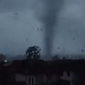 Scene iz sudnjeg dana Tornado u Italiji, stravičan prizor - bomba nevremena (video)